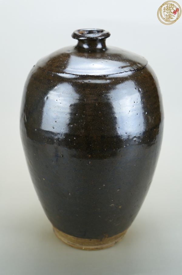 古玩陶瓷黑釉梅瓶真品鑒賞圖