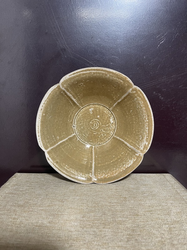 古玩陶瓷五代出筋碗拍賣，當(dāng)前價(jià)格4800元