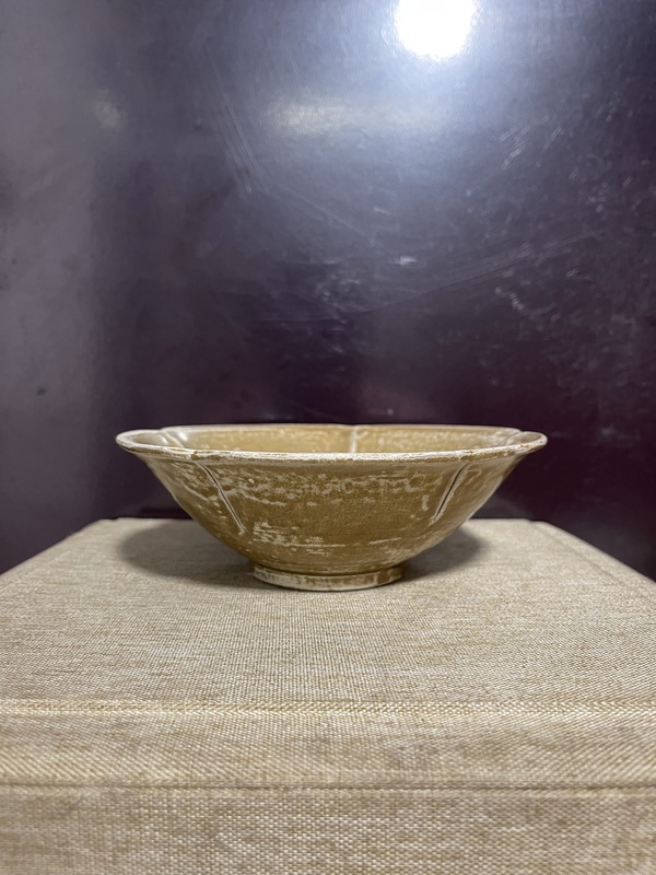 古玩陶瓷五代出筋碗拍賣，當(dāng)前價(jià)格4800元