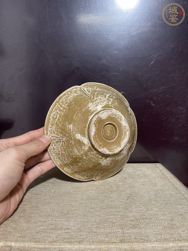 古玩陶瓷碗真品鑒賞圖