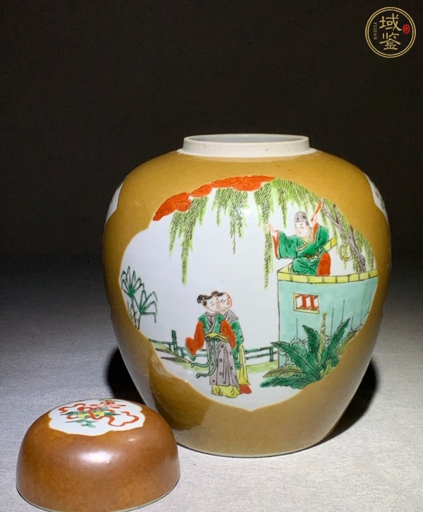 古玩陶瓷紫金釉開光五彩西廂記蓋罐真品鑒賞圖