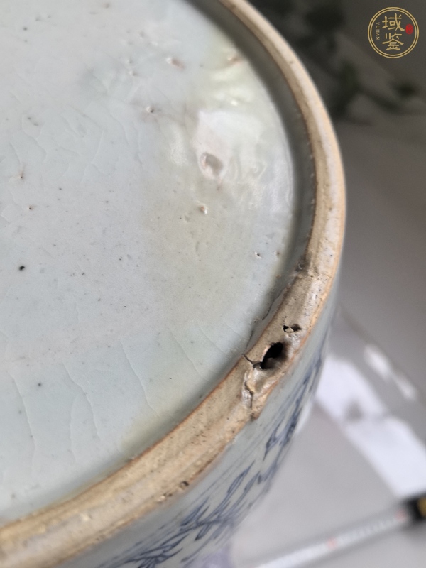 古玩陶瓷 纏枝花卉青花罐真品鑒賞圖