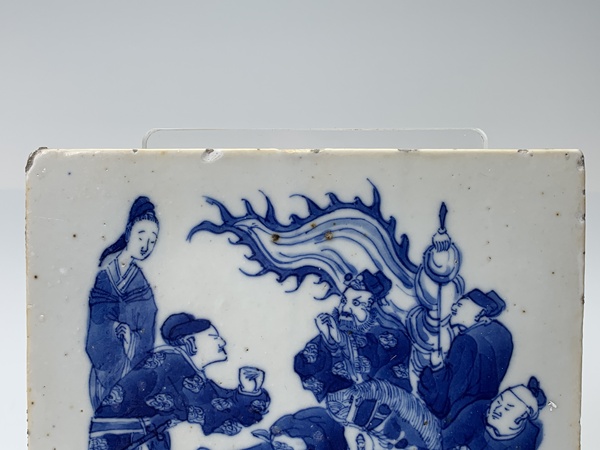 古玩陶瓷清晚期·青花鐘馗嫁妹紋瓷板拍賣，當(dāng)前價(jià)格414元