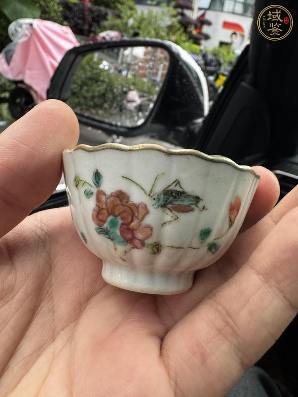 古玩陶瓷花卉紋粉彩杯真品鑒賞圖