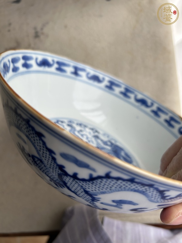 古玩陶瓷龍紋青花碗真品鑒賞圖