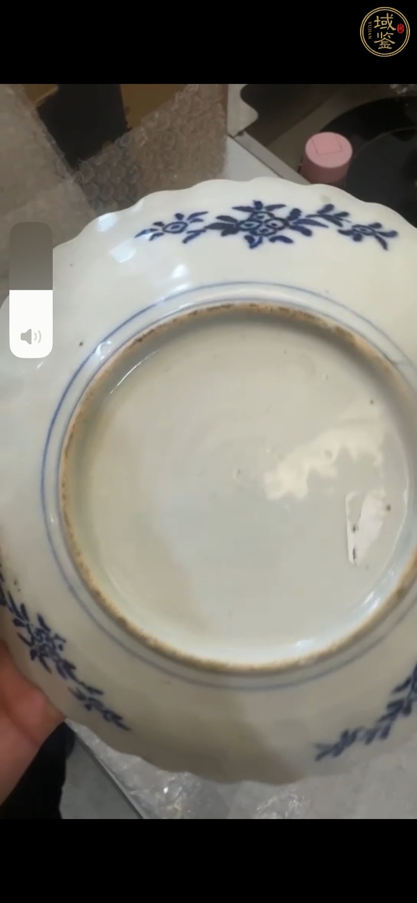 古玩陶瓷日本明治青花彩繪花卉紋盤真品鑒賞圖
