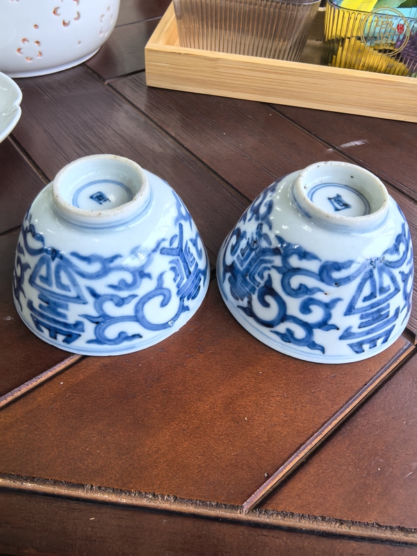 古玩陶瓷青花杯真品鑒賞圖