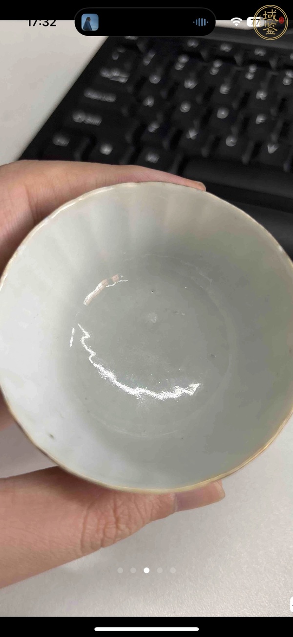 古玩陶瓷粉彩花卉紋杯真品鑒賞圖