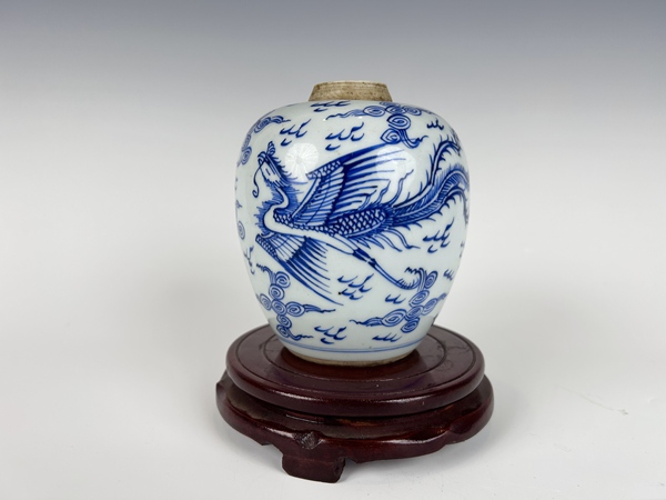 古玩嚴(yán)選清雍正青花鳳紋罐拍賣(mài)，當(dāng)前價(jià)格156元