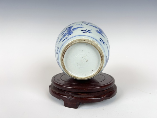 古玩陶瓷清雍正 · 青花鳳紋罐拍賣，當(dāng)前價格0元