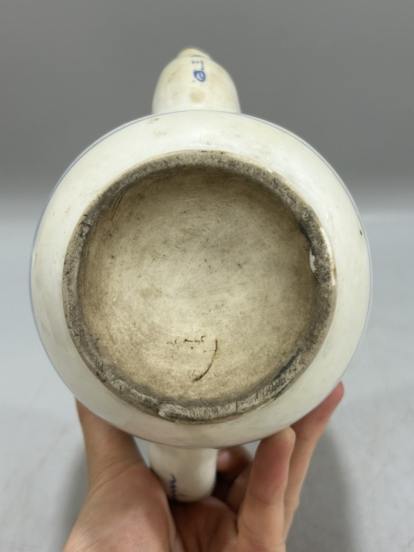 古玩陶瓷民國(guó)青花茶壺拍賣(mài)，當(dāng)前價(jià)格1000元
