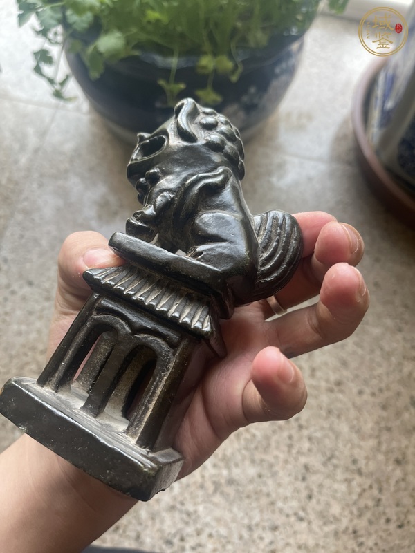 古玩玉器石雕“獅子”擺件真品鑒賞圖