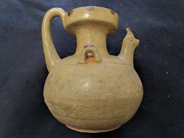 古玩陶瓷館藏級越窯青瓷兩晉南北朝褐彩雞首壺拍賣，當(dāng)前價(jià)格2980元