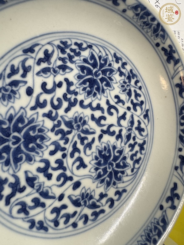 古玩陶瓷清道光青花纏枝花卉紋盤真品鑒賞圖