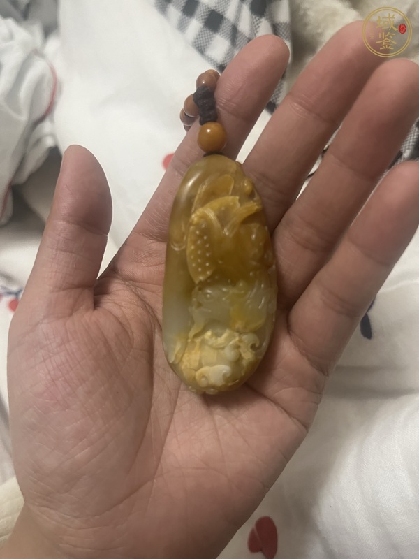古玩籽料龍鳳紋把件真品鑒賞圖