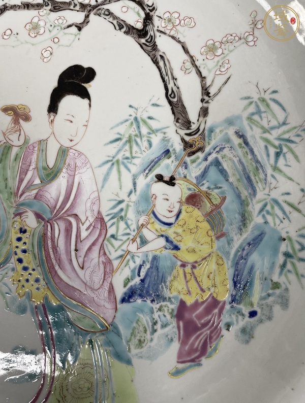 古玩陶瓷粉彩人物故事盤真品鑒賞圖