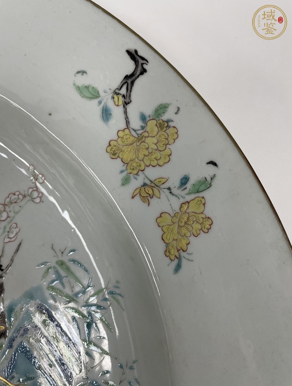古玩陶瓷粉彩人物故事盤真品鑒賞圖