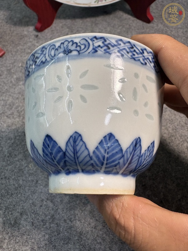 古玩陶瓷光緒青花玲瓏瓷杯真品鑒賞圖