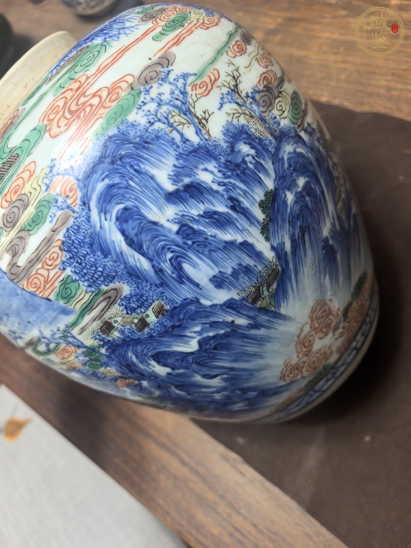 古玩陶瓷青花加彩罐真品鑒賞圖