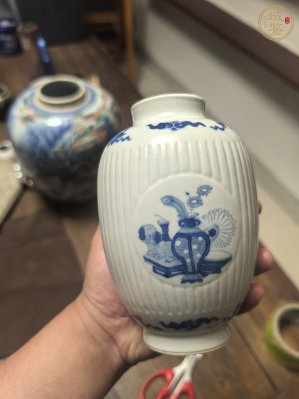 古玩陶瓷青花罐真品鑒賞圖