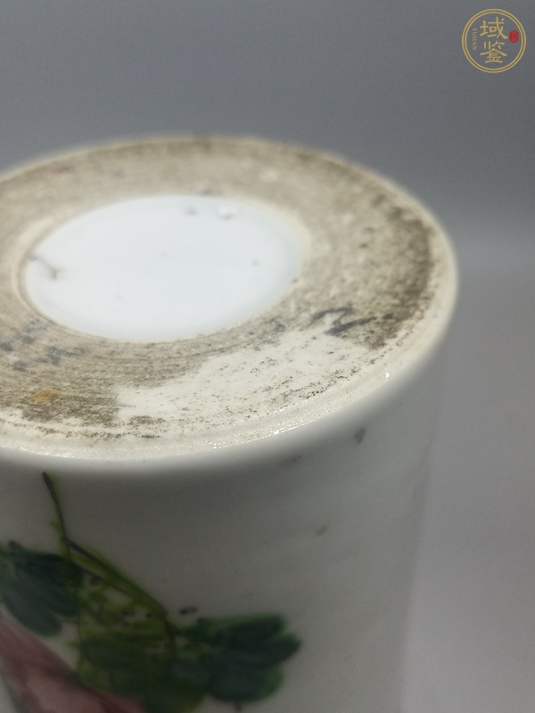 古玩陶瓷淺絳彩花鳥紋文房筆筒真品鑒賞圖