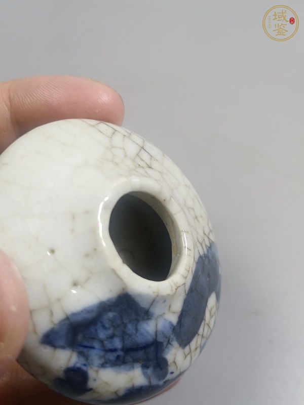 古玩陶瓷哥釉青花水盂真品鑒賞圖
