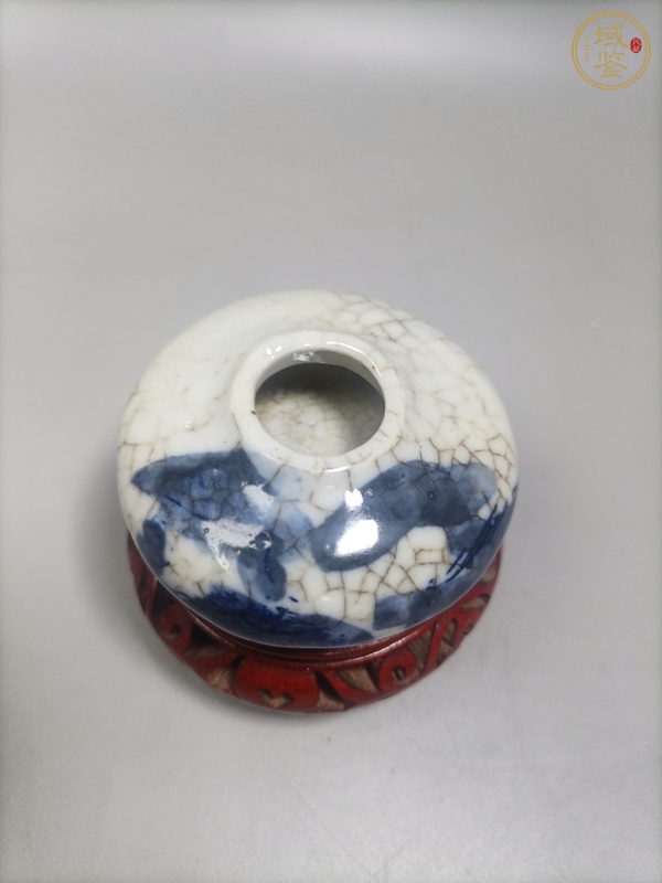 古玩陶瓷哥釉青花水盂真品鑒賞圖