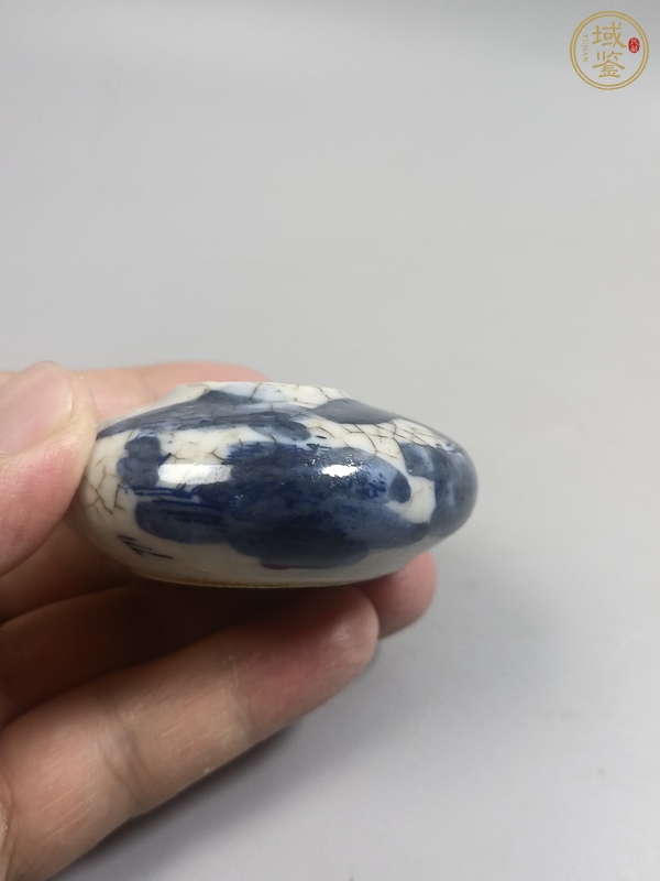 古玩陶瓷哥釉青花水盂真品鑒賞圖