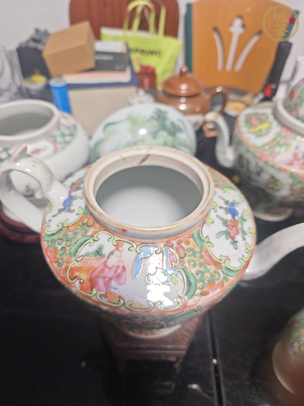 古玩陶瓷咸豐廣彩壺真品鑒賞圖