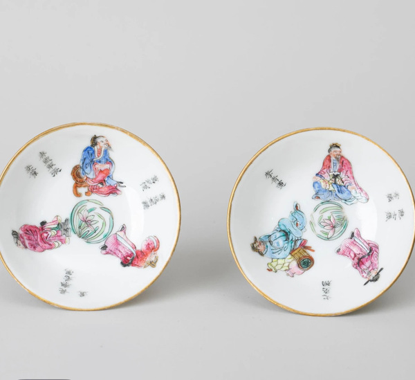 古玩轉賣清道光 粉彩描金無雙譜人物小碟拍賣，當前價格550元