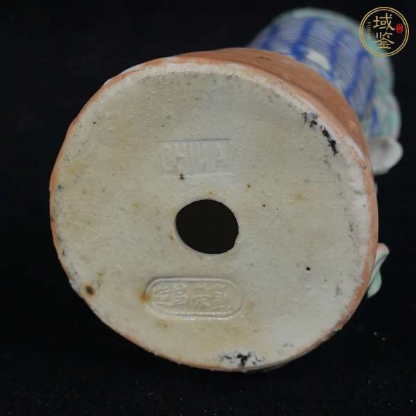 古玩陶瓷粉彩人物造像真品鑒賞圖