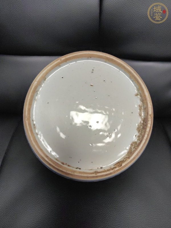 古玩陶瓷嘉慶纏枝花囍字紋青花蓋罐真品鑒賞圖