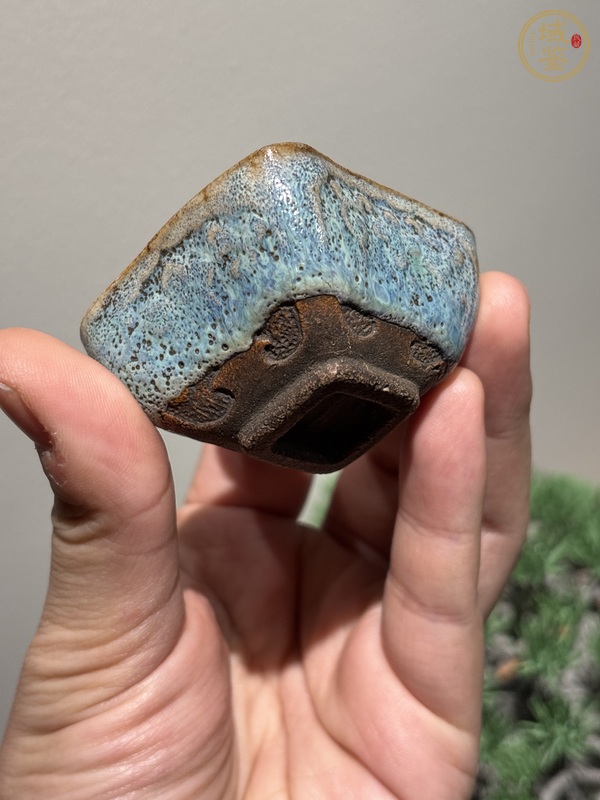 古玩陶瓷鈞釉四方花盆真品鑒賞圖