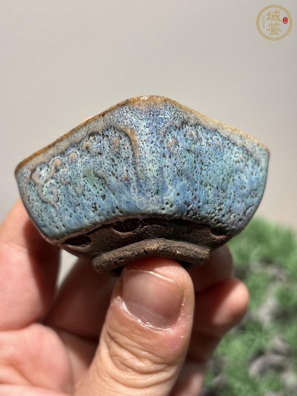 古玩陶瓷鈞釉四方花盆真品鑒賞圖