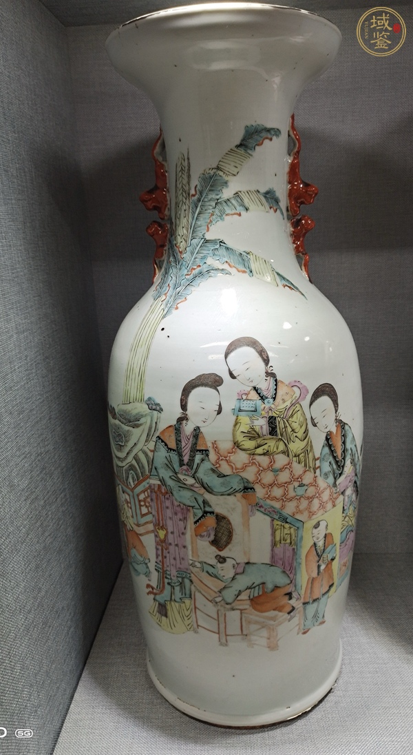 古玩陶瓷淺絳彩人物紋大瓶真品鑒賞圖
