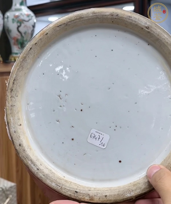 古玩陶瓷淺絳彩人物紋大瓶真品鑒賞圖