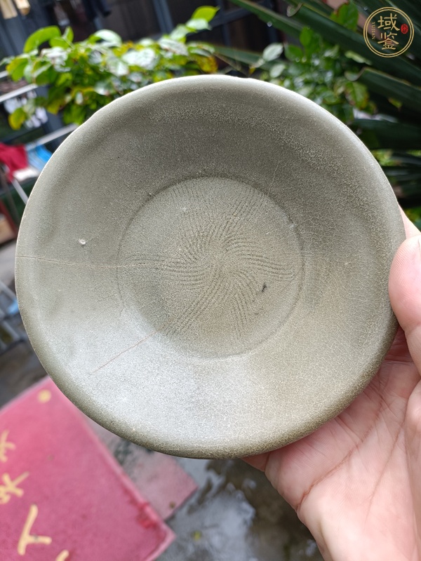 古玩陶瓷龍泉青瓷刻花洗真品鑒賞圖