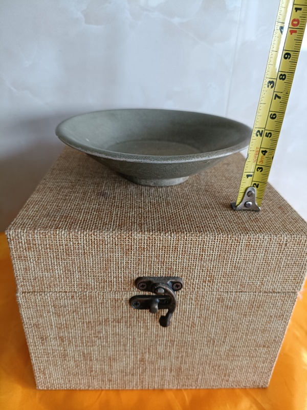 古玩陶瓷館藏級(jí)北宋龍泉青瓷刻花洗拍賣(mài),當(dāng)前價(jià)格299元