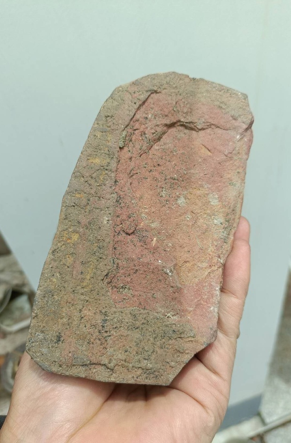 古玩陶瓷宣州窯褐釉瓷塑拍賣,當前價格3900元