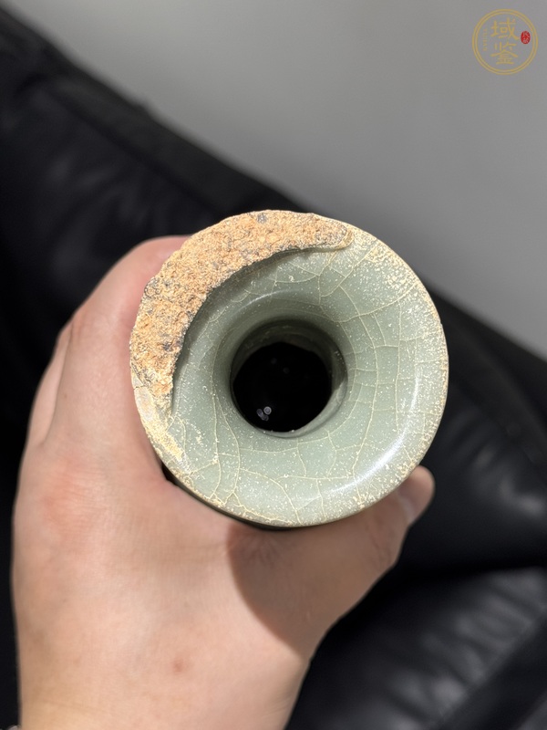 古玩陶瓷龍泉青瓷撇口瓶真品鑒賞圖