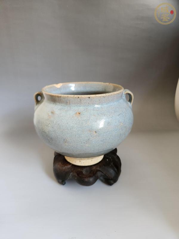 古玩陶瓷元代·鈞窯天藍釉雙系罐 真品鑒賞圖
