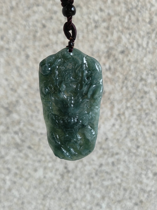古玩玉器天然翡翠雕“龍牌”拍賣，當前價格298元