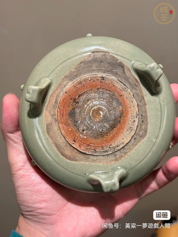 古玩陶瓷龍泉窯青釉香爐真品鑒賞圖