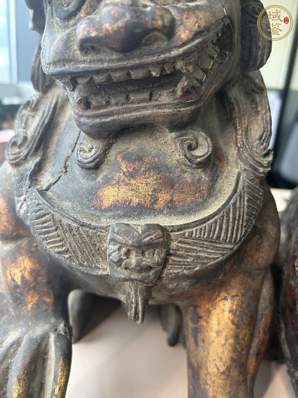 古玩雜項木獅子雕件真品鑒賞圖