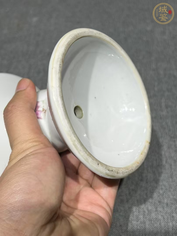古玩陶瓷粉彩嬰戲?qū)m燈底座真品鑒賞圖
