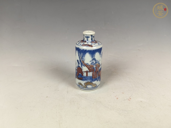 古玩陶瓷清中晚青花釉里紅貂蟬焚香人物故事紋鼻煙壺真品鑒賞圖