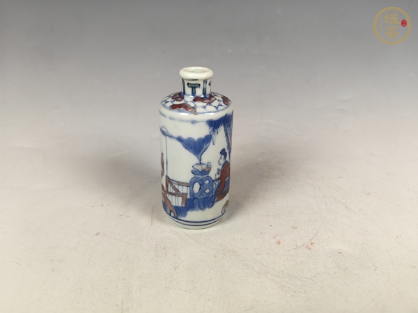 古玩陶瓷清中晚青花釉里紅貂蟬焚香人物故事紋鼻煙壺真品鑒賞圖