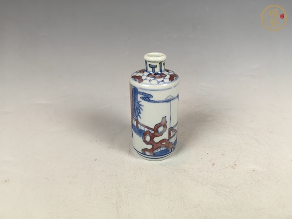 古玩陶瓷清中晚青花釉里紅貂蟬焚香人物故事紋鼻煙壺真品鑒賞圖