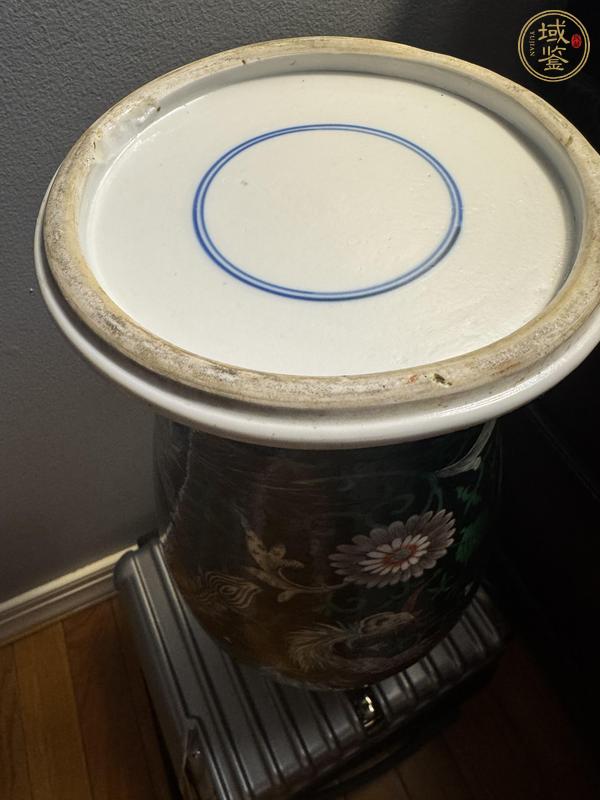 古玩陶瓷墨地五彩鳳穿花卉紋瓶真品鑒賞圖