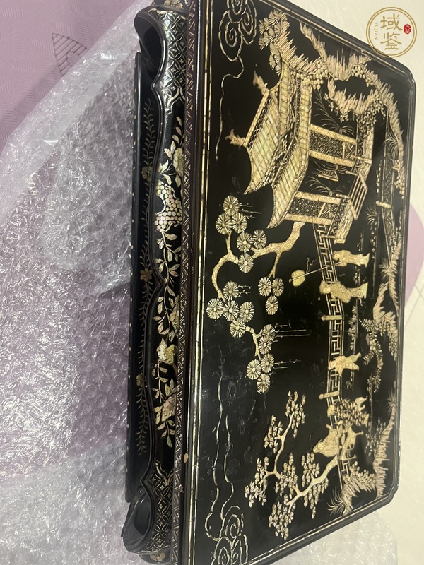 古玩雜項(xiàng)大漆嵌螺鈿有托泥炕幾真品鑒賞圖